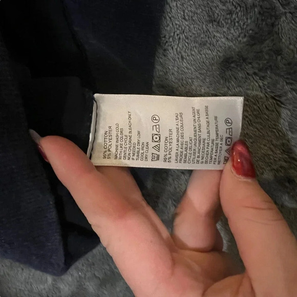 Tommy Bahama Men's Large Navy Blue Half Zip Mock Neck‎ Pullover Sweater - Picture 3 of 5